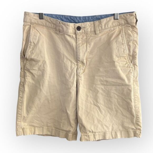 L.L. Bean Tan Flat Front Shorts Classic Design - Picture 1 of 4